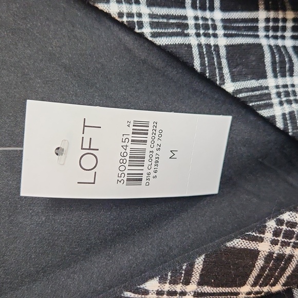 Loft Dress - Picture 4 of 4